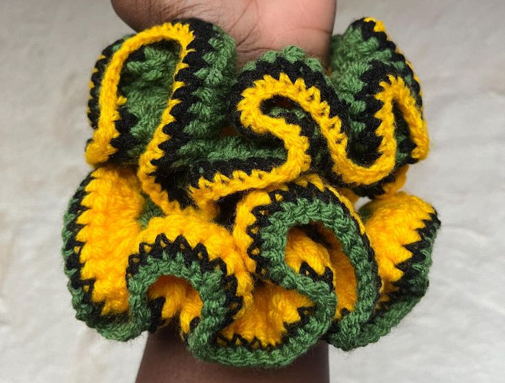 Jamaican flag scrunchie