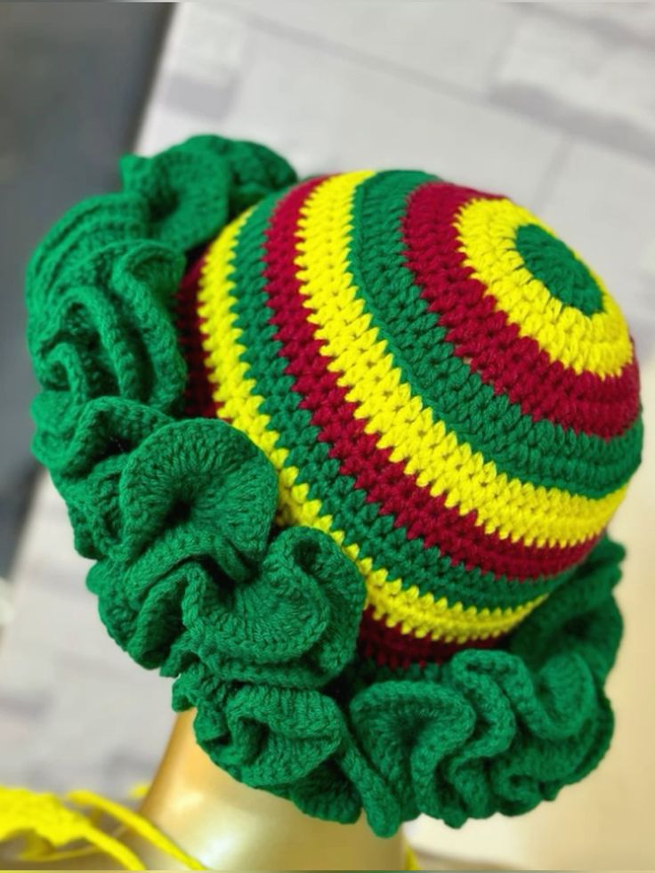 Jamiacan Bucket Hat with Ruffles